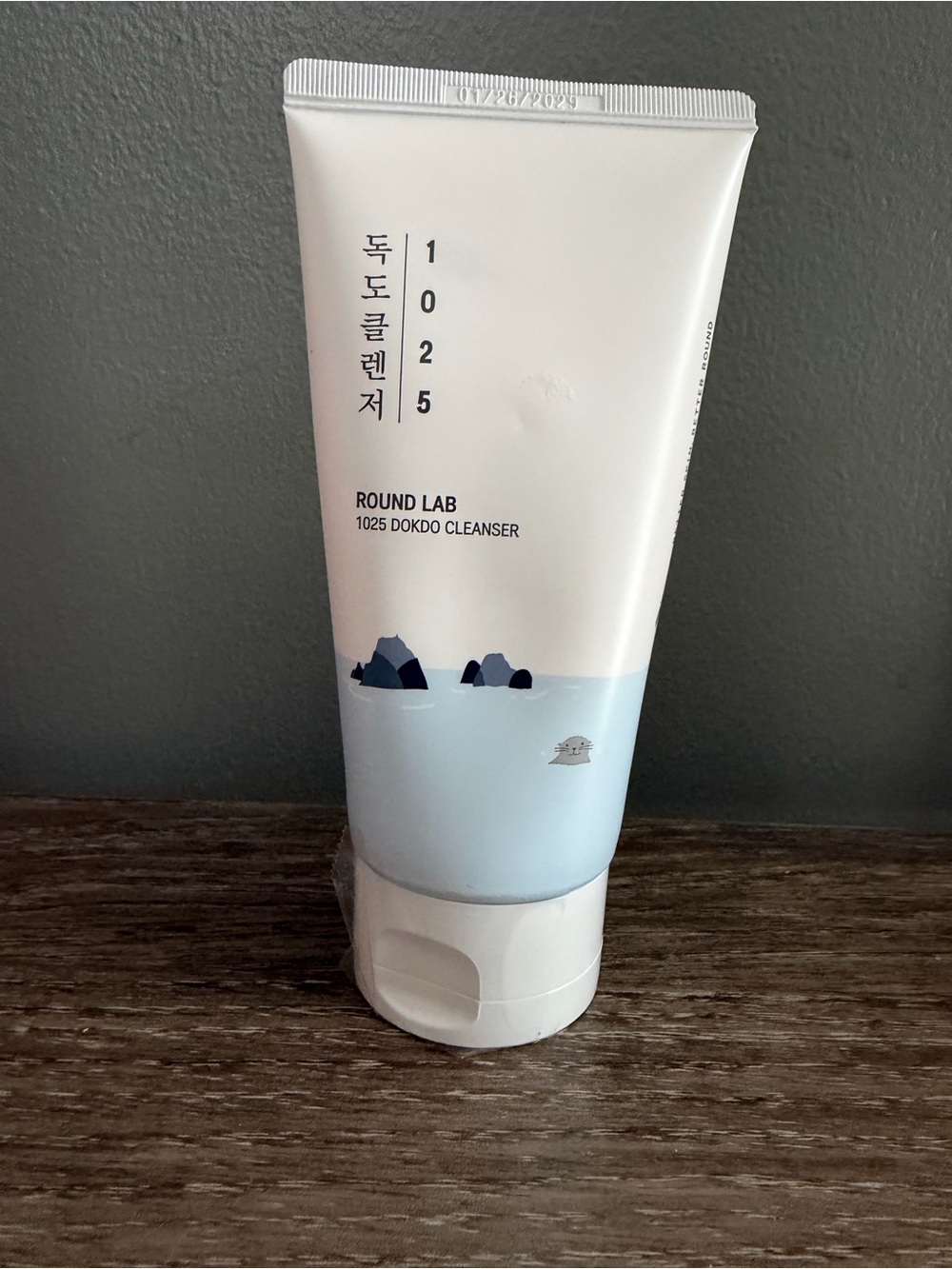 1025 Dokdo Cleanser -
